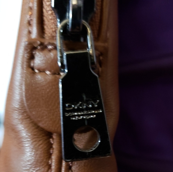 DKNY Handbag/Crossbody Bag - Picture 6 of 15